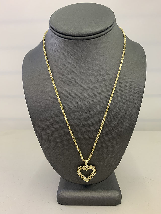10K Rolex Style chain 8mm with Heart 
